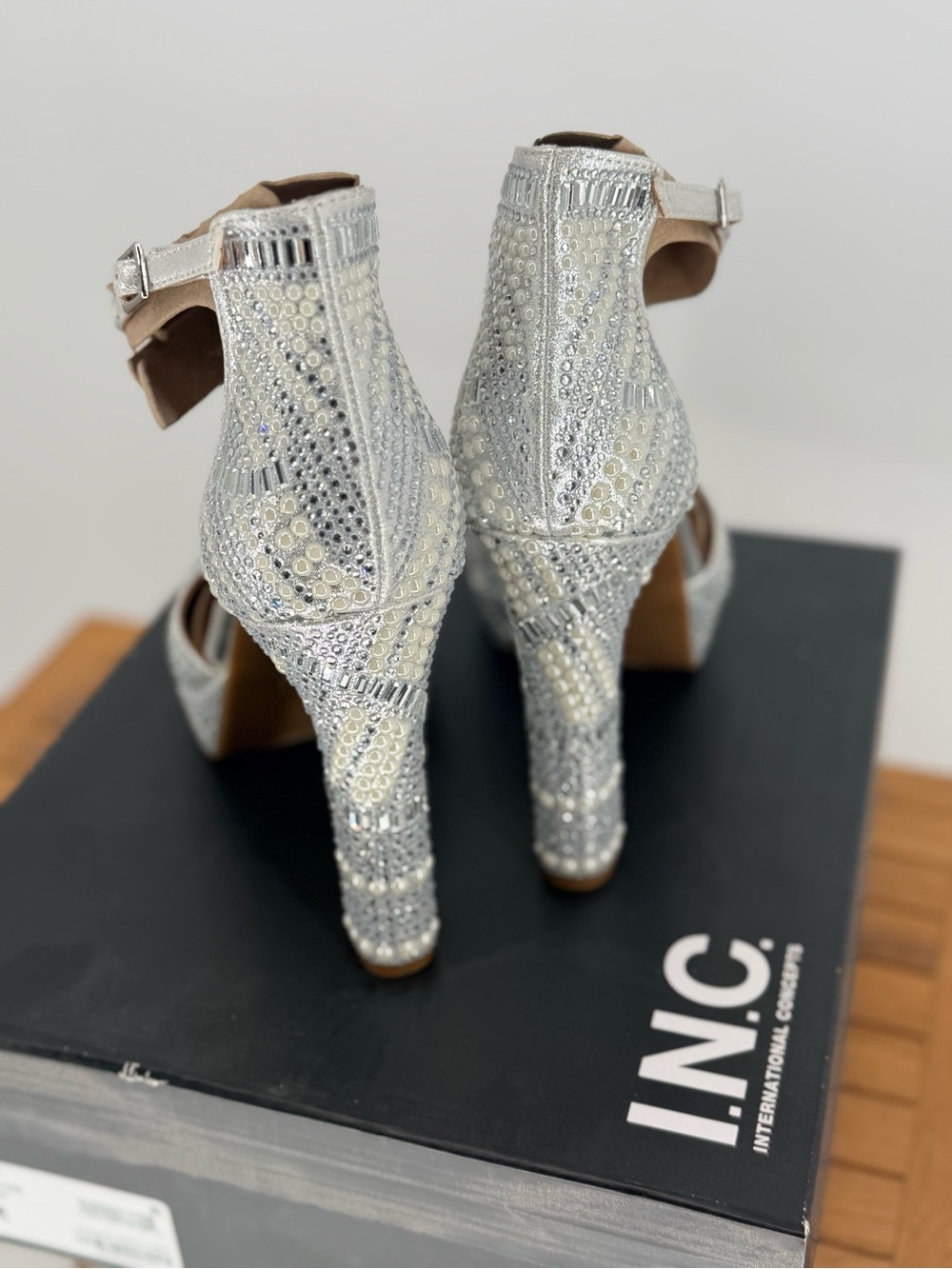 New INC Silver Crystal Platform Ankle Strap Heels - Women SIZE 8 - Picture 2 of 6